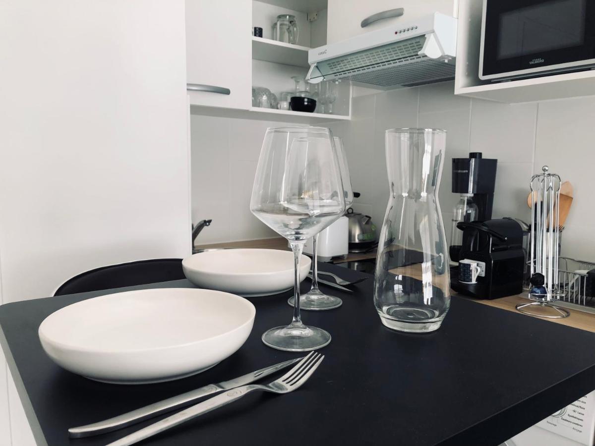 Studio En Residence, Proche De La Mer Avec Parking Gratuit Et 5G Home ヴィレ・シュル・メール エクステリア 写真